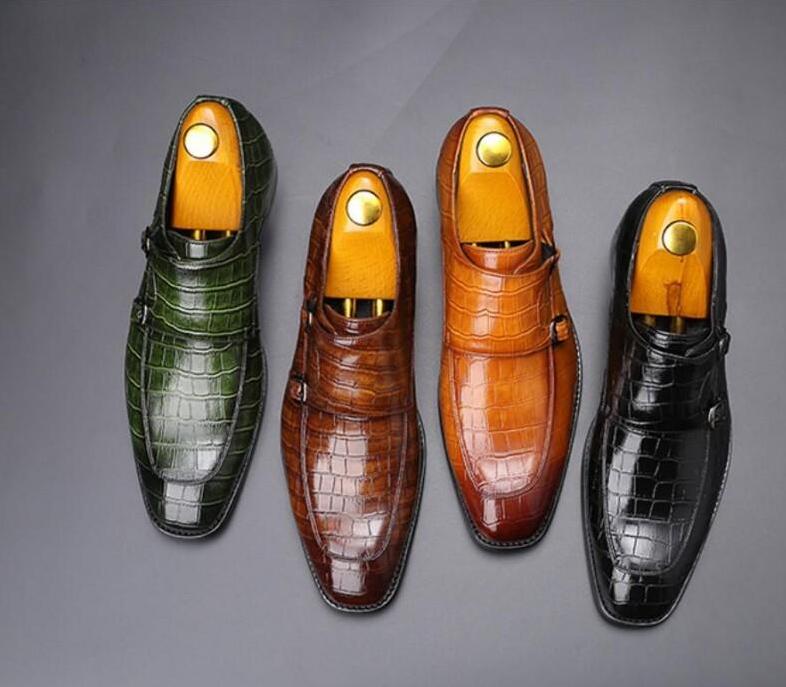 2020 Classique Crocodile Motif Chaussures Hommes Business Flat Designer Formal Dress Chaussures en cuir Mocassins Christmas Party Men Shoes de B6