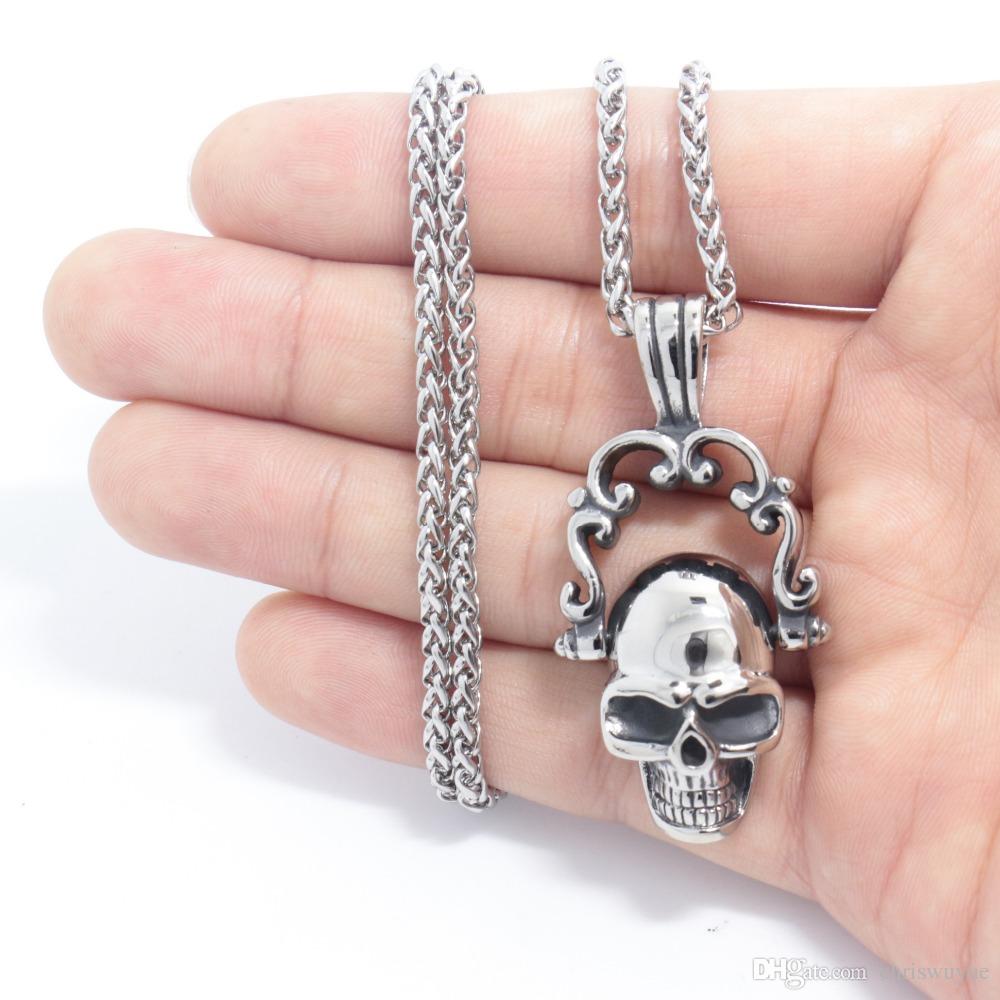 2018 New Products 316L Stainless Steel Gothic Punk Skull Silver Tone Necklace Pendant Mens Boys Jewelry