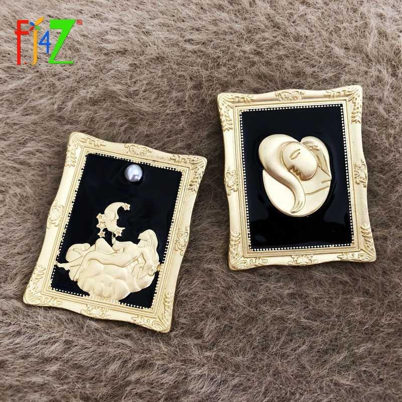 vintage costume jewelry brooches and pins