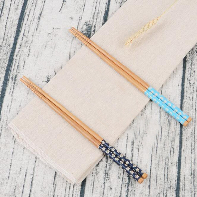 

2020 New Arrival 5 Pairs Natural Bamboo Chinese Chopsticks Non-Slip Sushi Sticks Chop Sticks Kitchen Tableware Tools