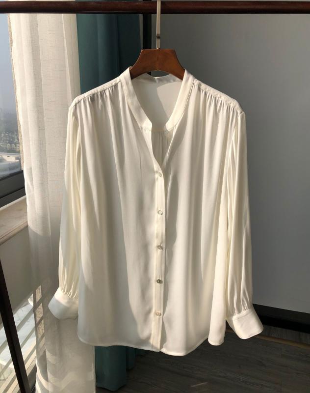 

Women Shirt 23mm 100% Silk Shirt Loose Lazy Lantern Sleeve Sand Washed Silk Blouses, Blue