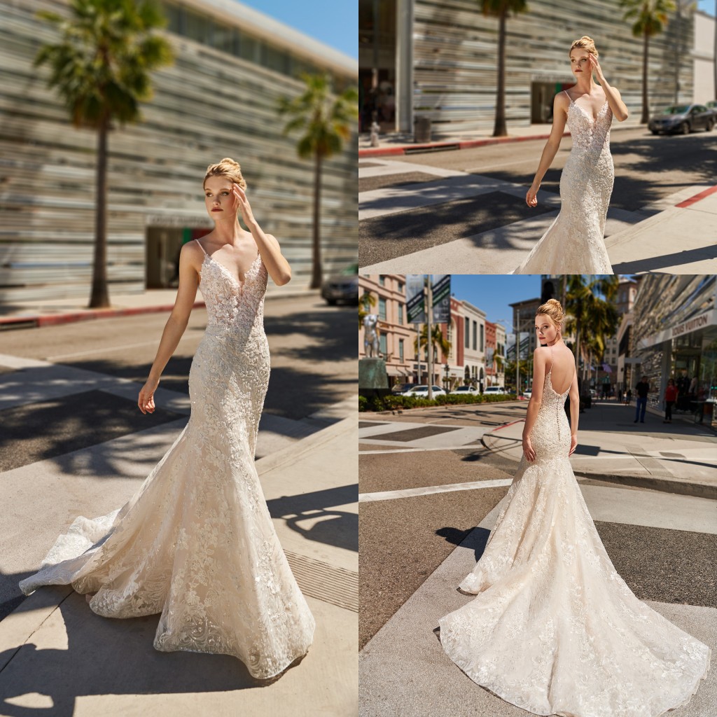 

2020 Mermaid Wedding Dresses Spaghetti Straps Lace Appliques Beads Bridal Gowns Custom Made Backless Sweep Train Robe De Mariee, Black