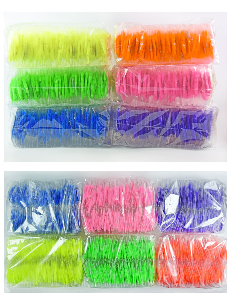 gusano de plastico para niños