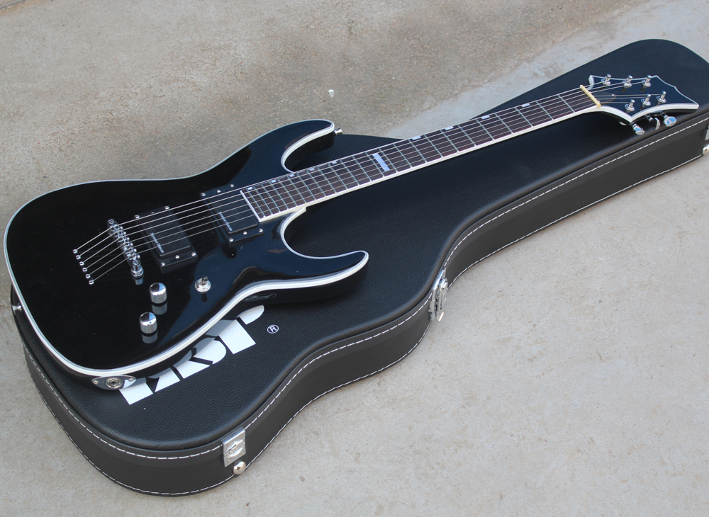 

Glossy Black Electric Guitar with Rosewood Fingerboard,24 Frets,Case Needs Extra $100,Can be Customized As Request
