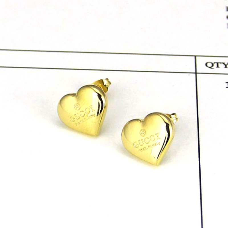 

2020 High Quality Design Stamp Titanium steel stud Earring Luxurious Heart Shape Women Charm love Earrings Fashion Jewelry wholesale