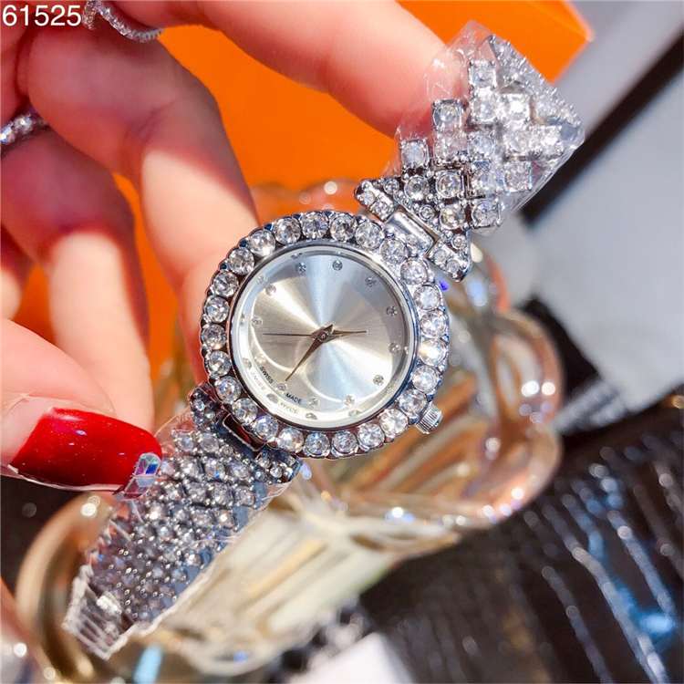 

Luxury Fashion Diamonds Woman Wristwatch Stainless steel Elegant woman Quartz Bracelet Leisure Luxury lady Table Clock Top Quality Dropshipp, Slivery;brown