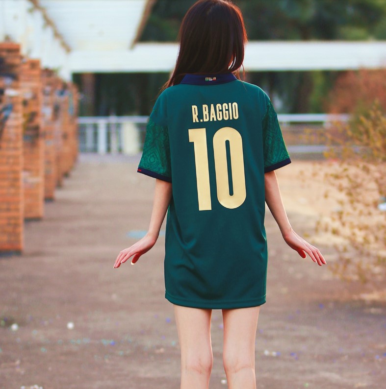 

2020 2021 Women BARELLA SENSI INSIGNE soccer Jersey TOTTI 20 ITALY away 3rd Renaissance CHIELLINI BELOTTI ITALY girls football shirts, 3rd women