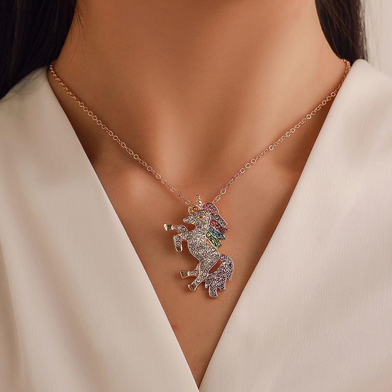 

Hot Fashion Jewelry Colorful Rhinstone Unicorn Pendant Necklace Womens Pony Chokers Necklace S775