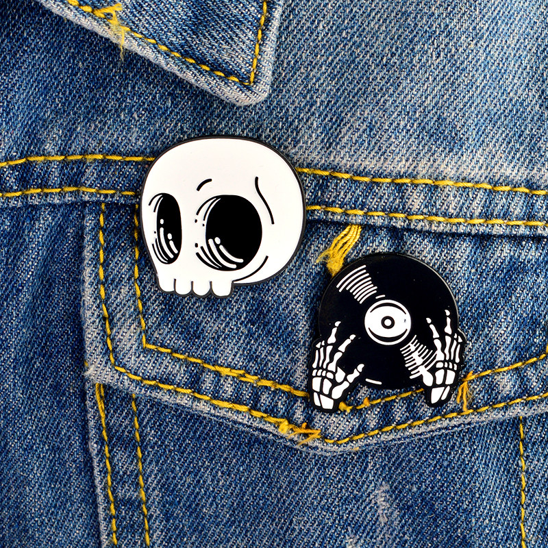 

Miss Zoe Skeleton Record Hands Pins DJ Hands Brooch Denim Jacket Pin hat Buckle Shirt Badge Dark Punk jewelry Gift for friend