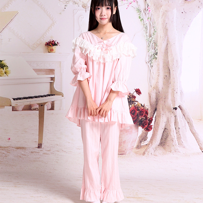 

Sweet Women's Lolita Pajamas Sets Comfortable Lace Trim Spring Autumn Fall Sleepwear Pink Nightgown Sleepcoat