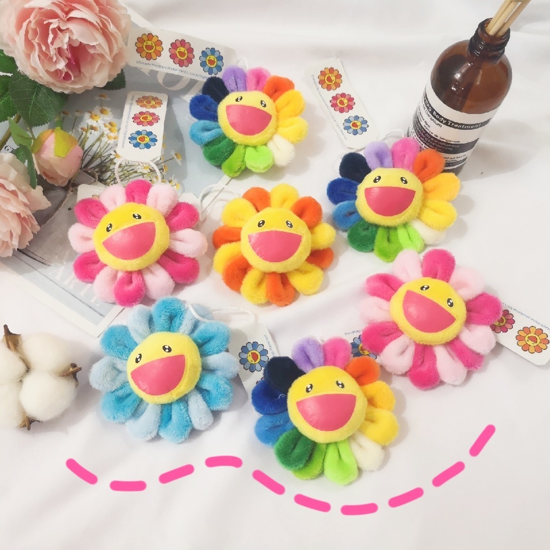 

designer Smiling Face Colorful The Sun Flower brooch plush children brooches Badge Wallet Pendant Accessories NE1078