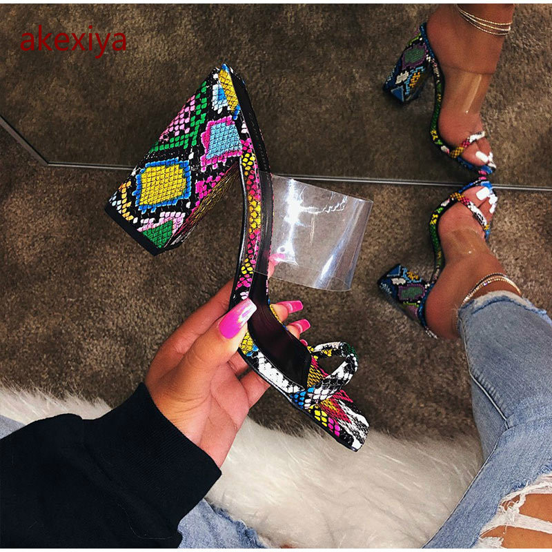 

2020 Summer New Women Sandals and Slippers Fashion Temperament Wild Thick with Ladies High Heel Sandals Women Casual Word Drag, Khaki