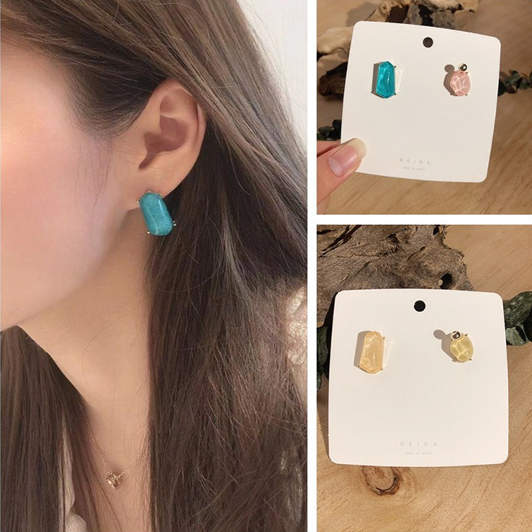 

Dangle & Chandelier South Korea Dongdaemun Sweet Cool Non-symmetrical Color Acrylic Earrings Simple Versatile Transparent Texture Ear Stud W