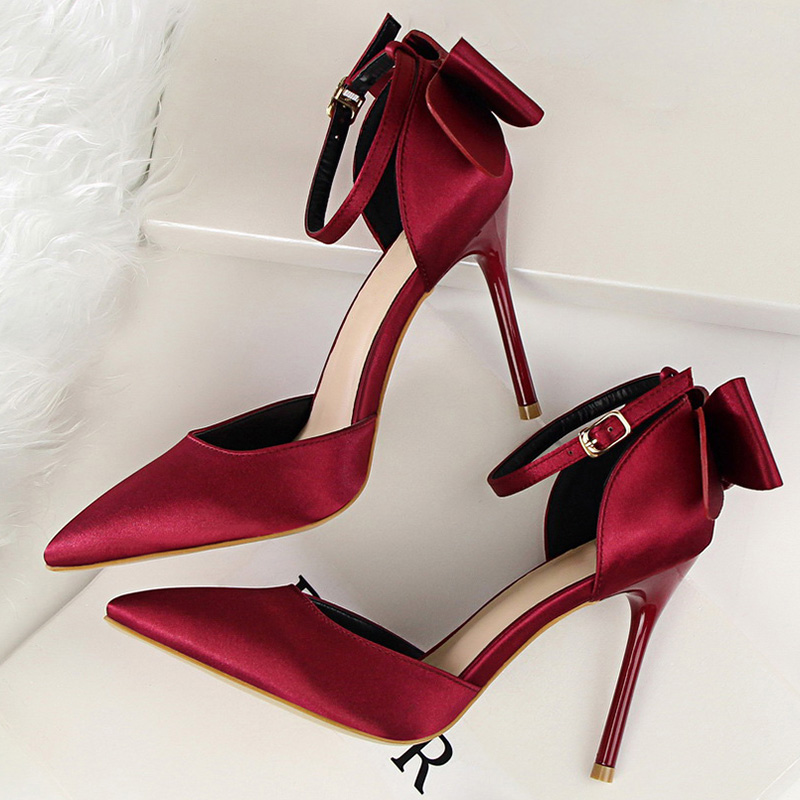 

2020 Plus Size 43 Women Summer 10cm High Heels Sandals Lady Bowknot Satin Silk Burgundy Stiletto Pumps Footwear Scarpins Shoes, With picture