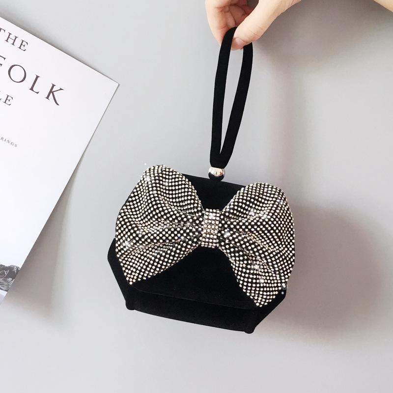 

2020 new women's dinner bag fashion rhinestone ladies clutch bag Korean version of simple ladies dinner, Black