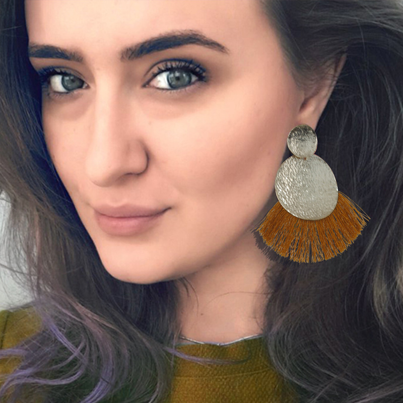 

Round metal color silk floss tassel earrings exaggerated fan earrings female