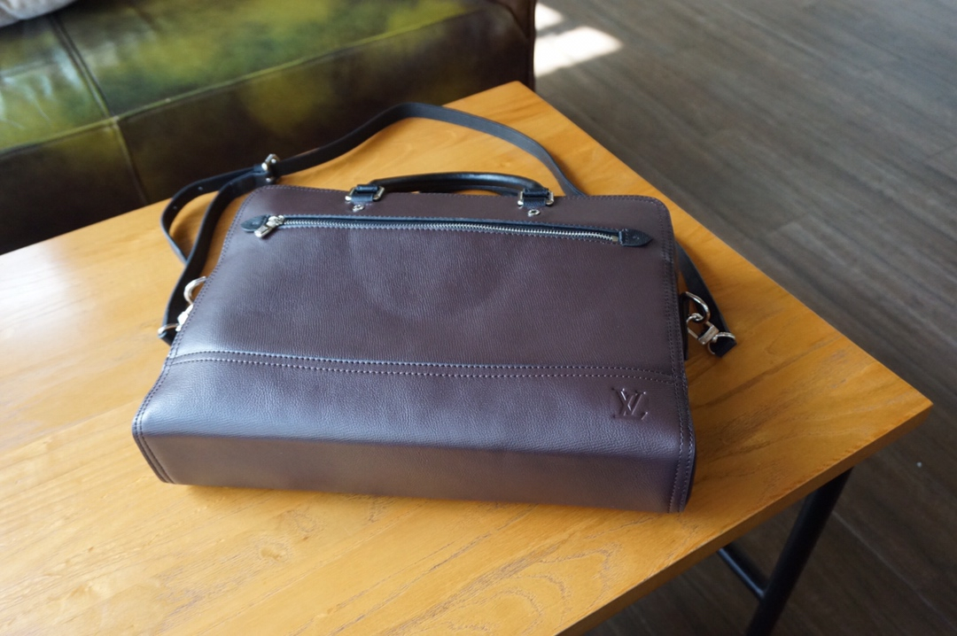 mens leather briefcase coach