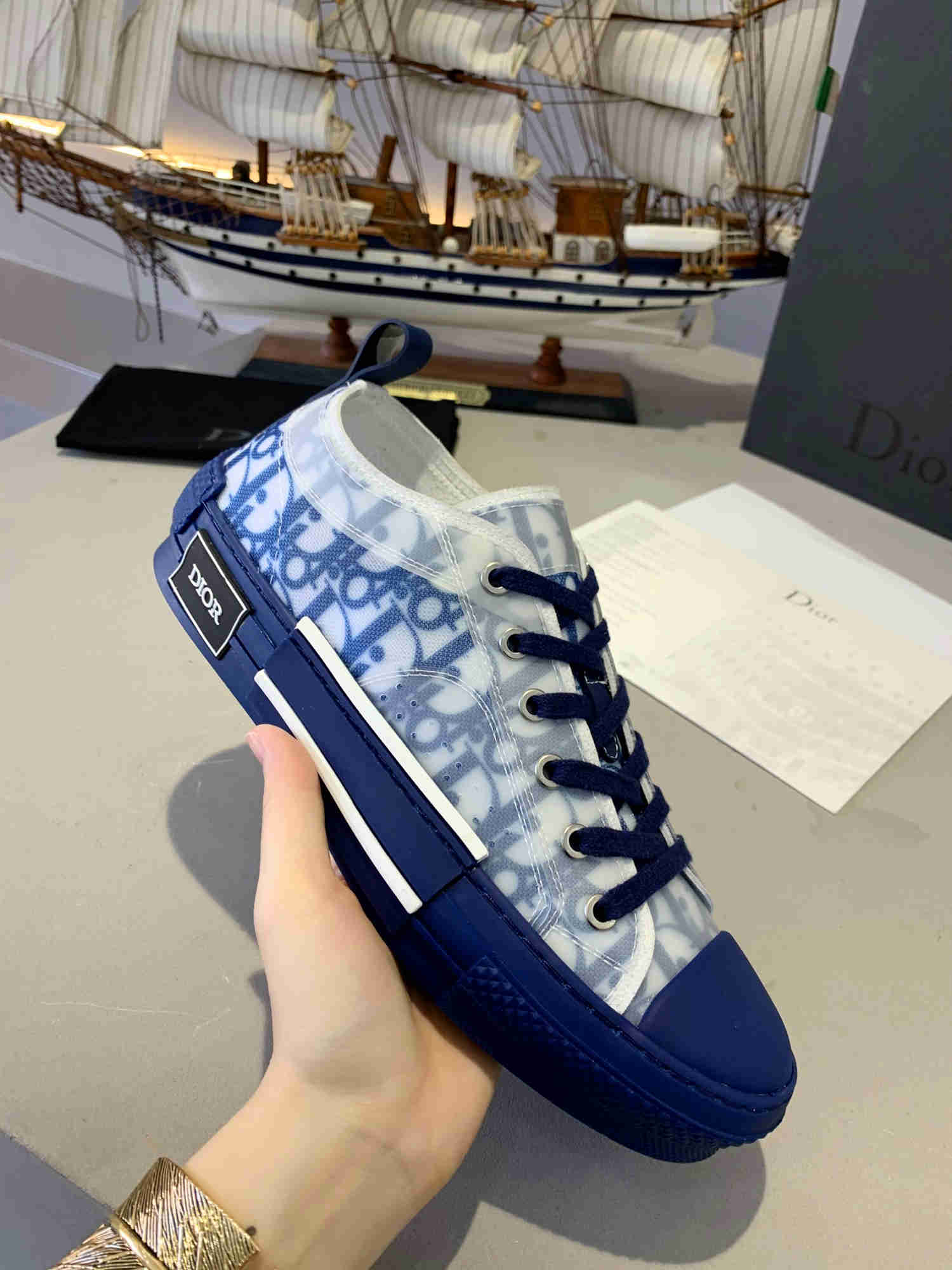Unisex Casual High-Top Skate Shoes Classic Sneakers Adults Trainers Colorful Leaves Butterfly Ladybug