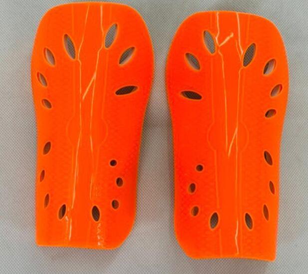 

Athletic fitness Skirting for adults and children football professional skirting and shin guards competition training training Sports Safety, Orange 16*8cm