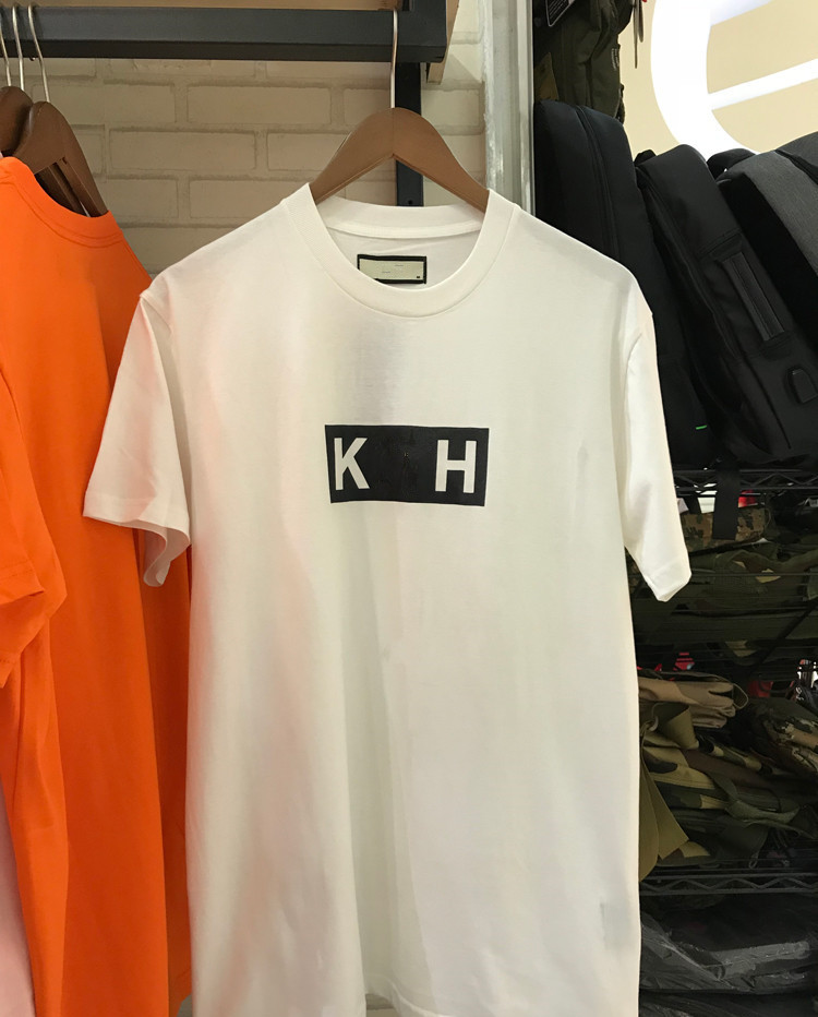 

6 Colors Classic Box Tee Women Mens Designer T Shirts Fashion Brand Loose Short Sleeve Cotton Casual Crew Neck