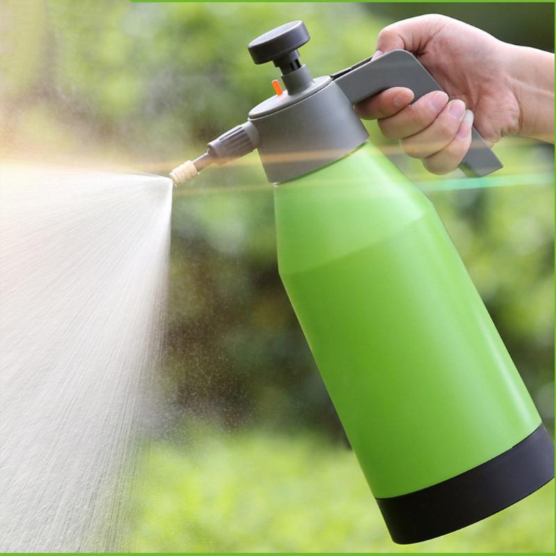 

2L Plant Flower Watering Pot Household Garden Water Water Spray Bottle Gardening Sprayer Bottle Plants Flowers Sprinkler, Green