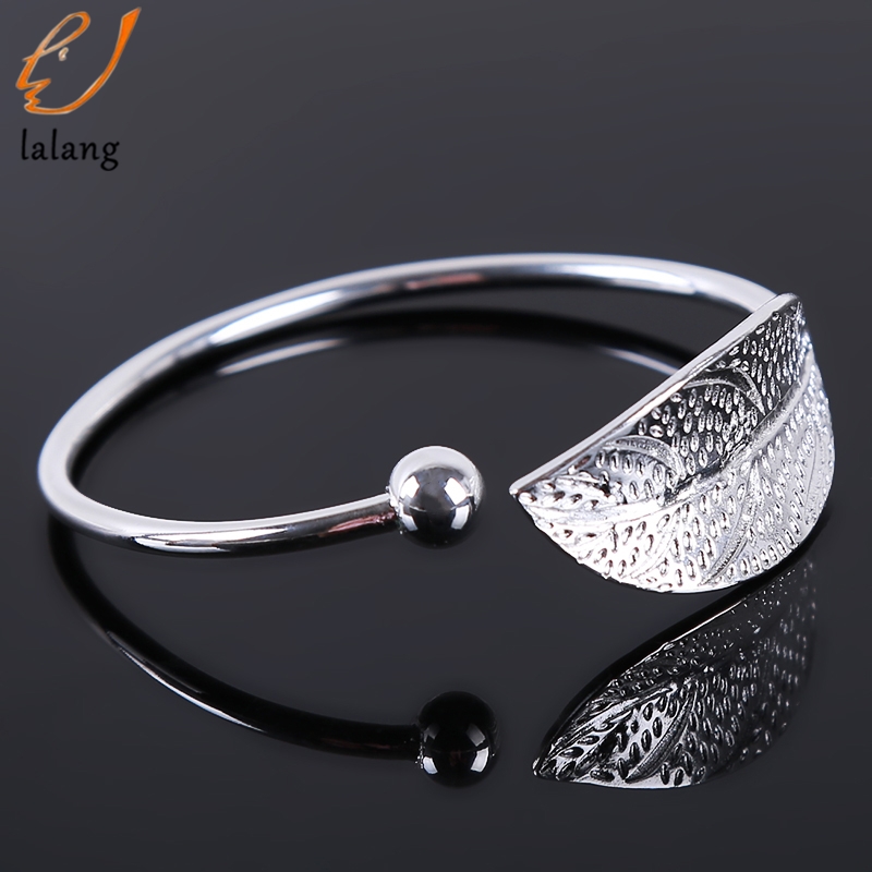 

Fashion Trendy Open Leaf Bangles for Women Simple Plant Bracelet Femme jewelry Birthday Gift