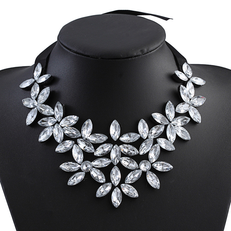 

New Fashion Silver Gold Black Color Multi Layer Flower Necklaces For Women Chunky Ribbon Tie Chain Petal Collar Choker Necklace