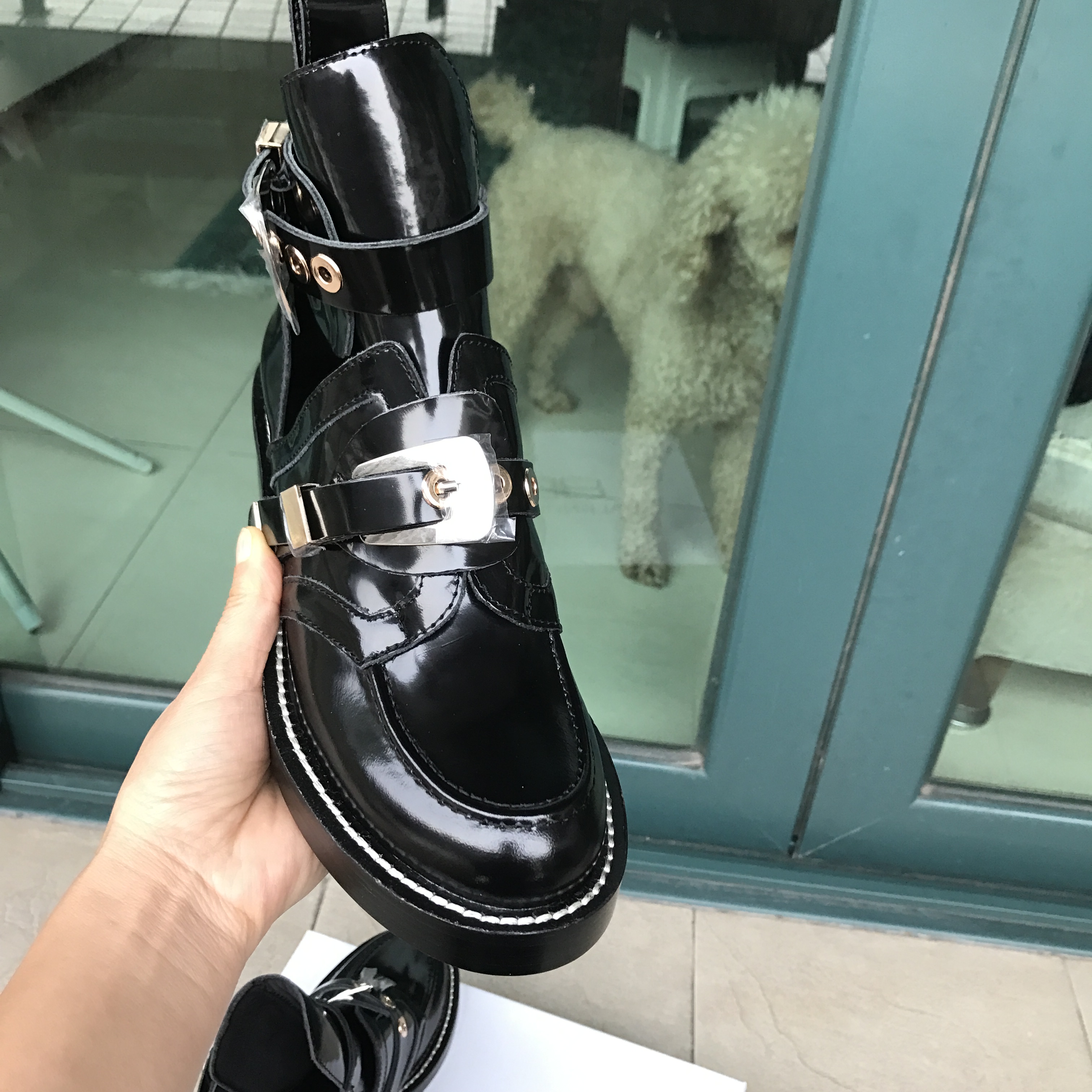

Hot Sale- Newest High Quality Boots Women Casual Metal Buckle Ankle Women Martin Boots Casual Patent leather Western Boots British Style, Black