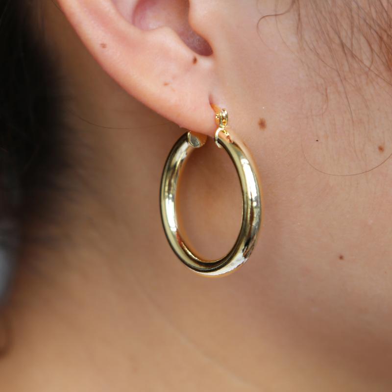 

30mm smooth hoop earring silver color ear pin Brass hoop fashion classic Women Medium sized earring