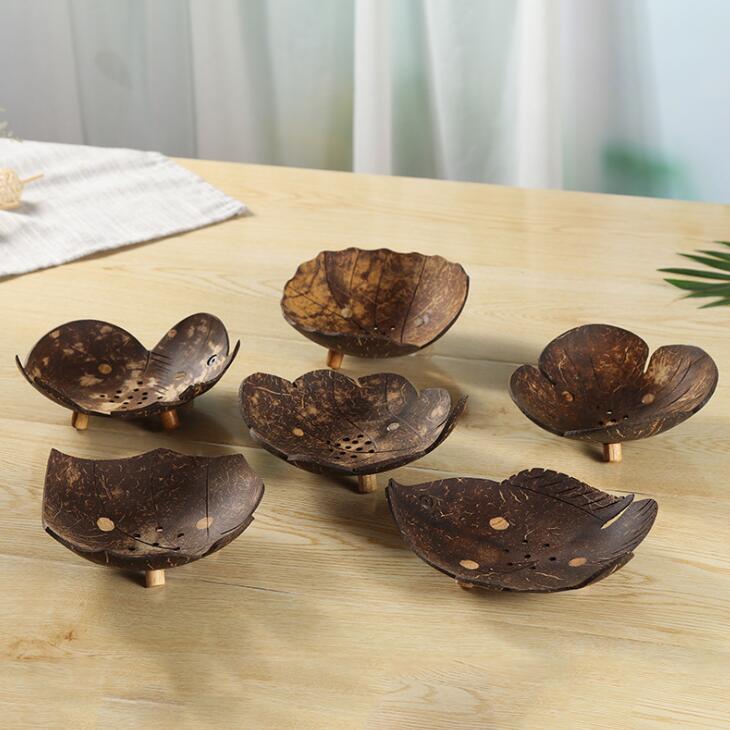 

Creative coconut shell Soap Dishes Leaf Shape Coconut Soaps Holder Tray Hollow Out hole Bathroom Storage cute design Containers LX2314, As pic