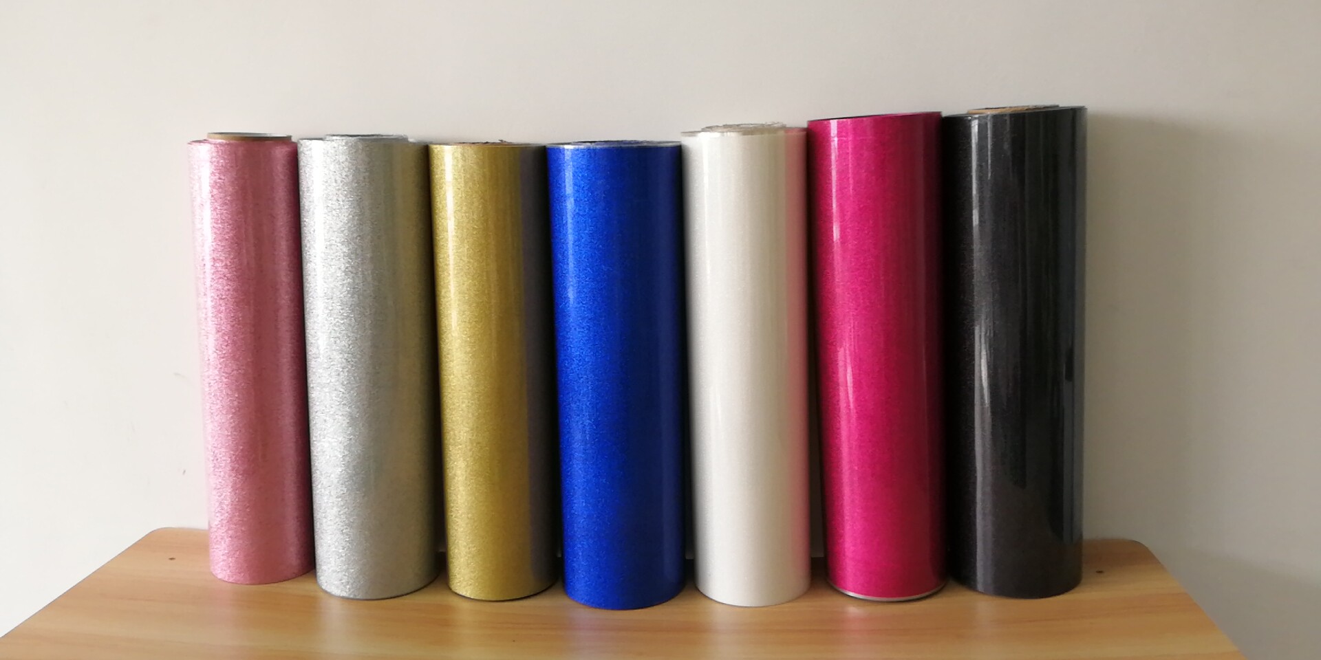 

Free shipping 1 sheet 12"x20"/30cmx50cm Glitter Heat Transfer Vinyl Heat Press T-shirt Iron On HTV Printing SALE!
