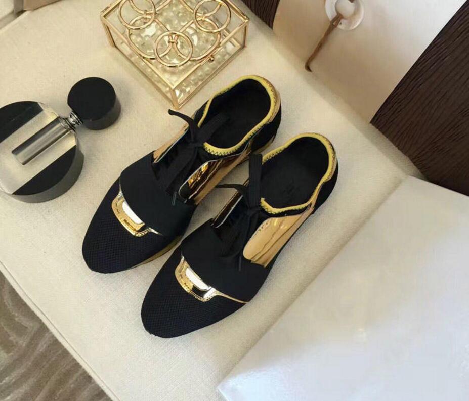 wide toe box casual shoes