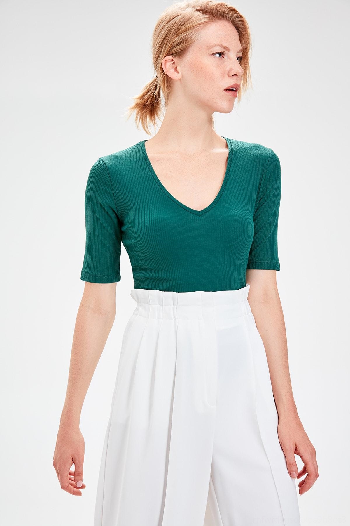 Wholesale Emerald Clothing Buy Cheap In Bulk From China