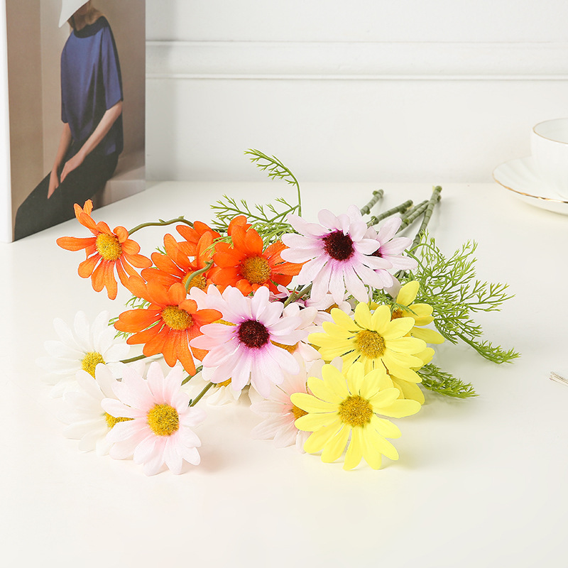 

One Bouquet 5 heads cute silk daisy artificial decorative flower wedding flower bouquet home room table decoration