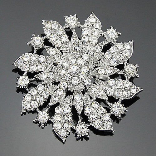 

Popular Crystal Flower Brooch Brooch, Gray