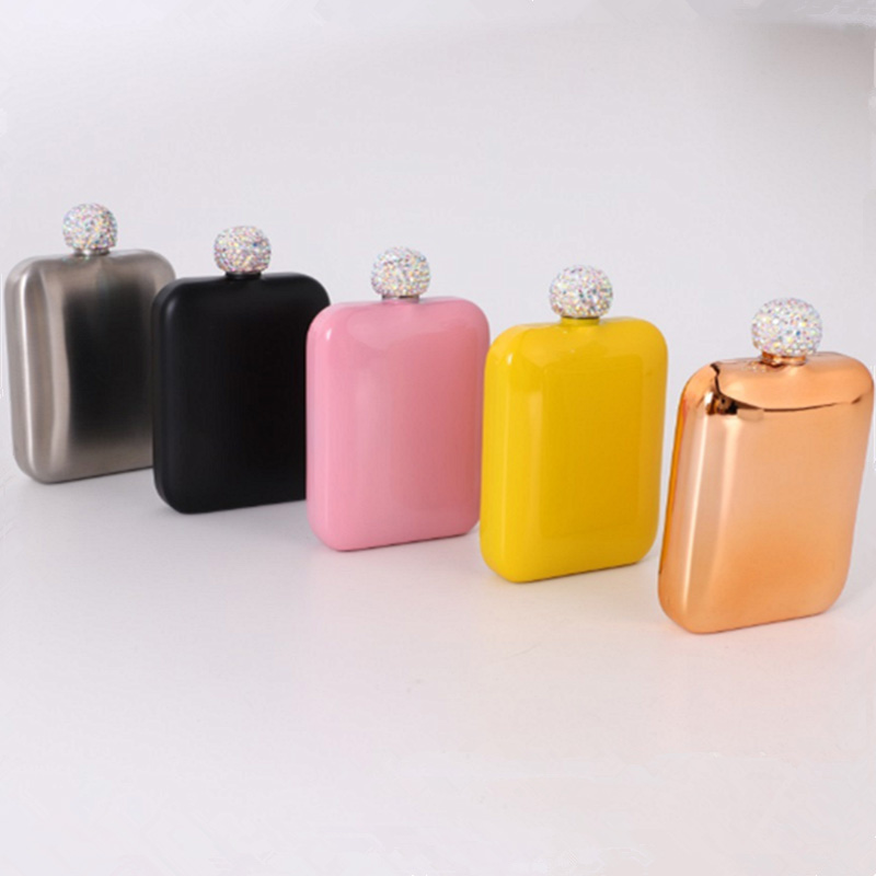 

5oz Diamond Hip Flasks Stainless Steel Flagon With Rhinestone lid Cover Mini Hip Flask Round Wine Pot Flask Wine Bottle