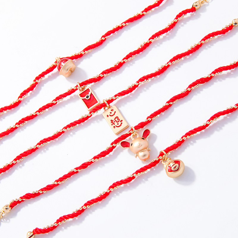 

kissme Charm Bracelet 2020 Chinese Style Red Rope Gold Mouse Bracelets for Women Fashion Jewelry Wholesale