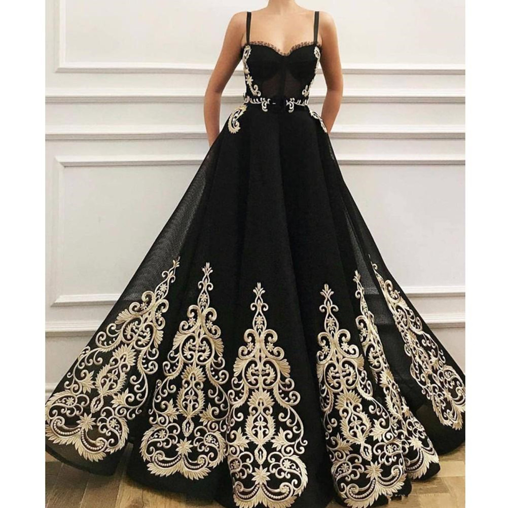 2020 noire sexy Robes de dentelle d'or Une ligne partagée appliques robe de cocktail fermeture éclair au dos manches Robes de soirée