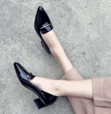 

2019 Women's shoes in Spring and Autumn with New style Middle heel Coarse heel pointed end@5021, Black