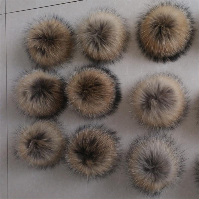 

DIY Genuine Real Raccoon Fur Pompom Fur Pom Poms for Women Kids Beanie Hats Caps Big Size Natural Ball 13/15/17CM