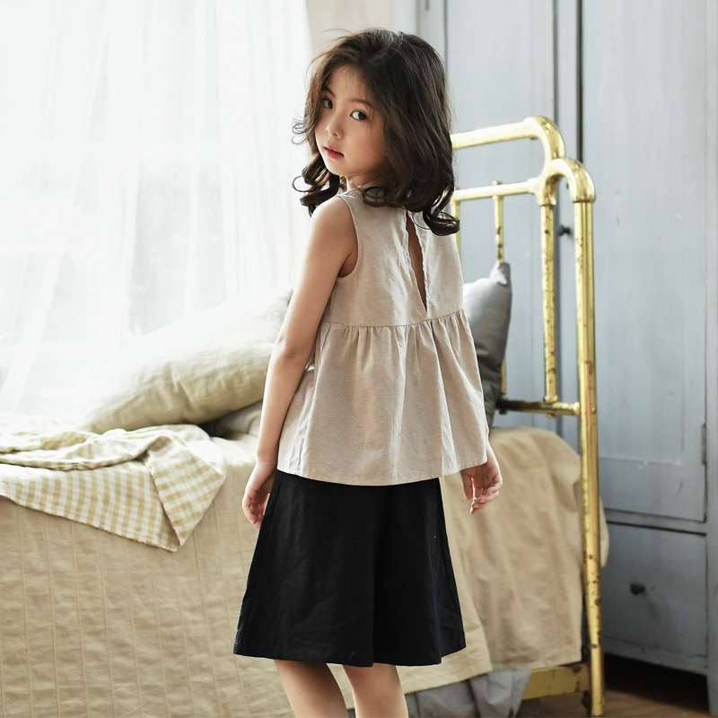 

Apricot Cotton and Linen Style Artistic round Neck Sleeveless Girl's Shirt Top Solid Color Girl's Suit