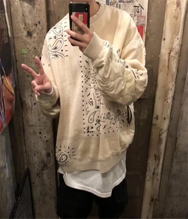 Mens Designer Hoodies Fleurs Cashew Splice plus Velvet Épaissir femmes Pull High Street Fashion Marque Sweat-shirt en vrac