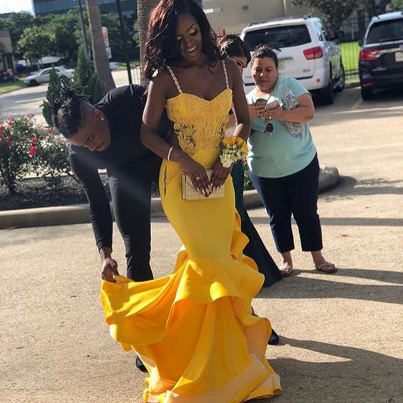 

African Spaghetti Strap Yellow Lace Prom Dresses 2020 Appliques Mermaid Vestidos De Gala Formal Evening Party Gowns, Dark navy