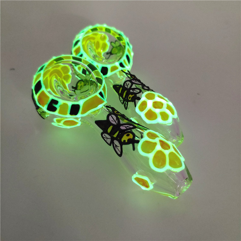 

2019 NEW Glass Hand Pipe Hot Sale Luminous Yellow Flowers Bee Colored Hand Pipe uu
