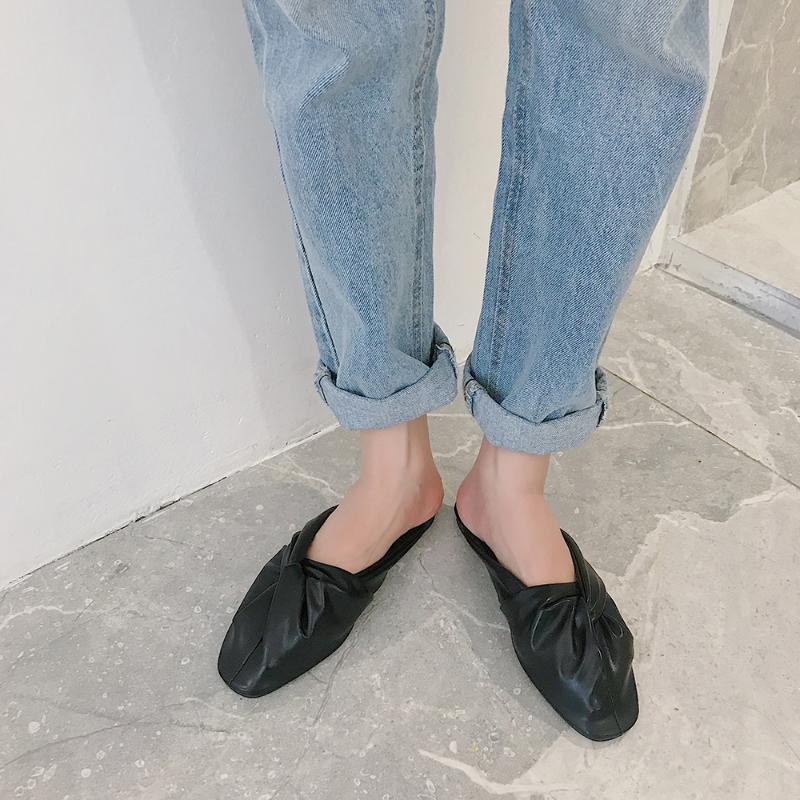 

2020 spring and summer new Korean square head retro comfortable casual bowknot fairy wind baotou half slippers tide, White