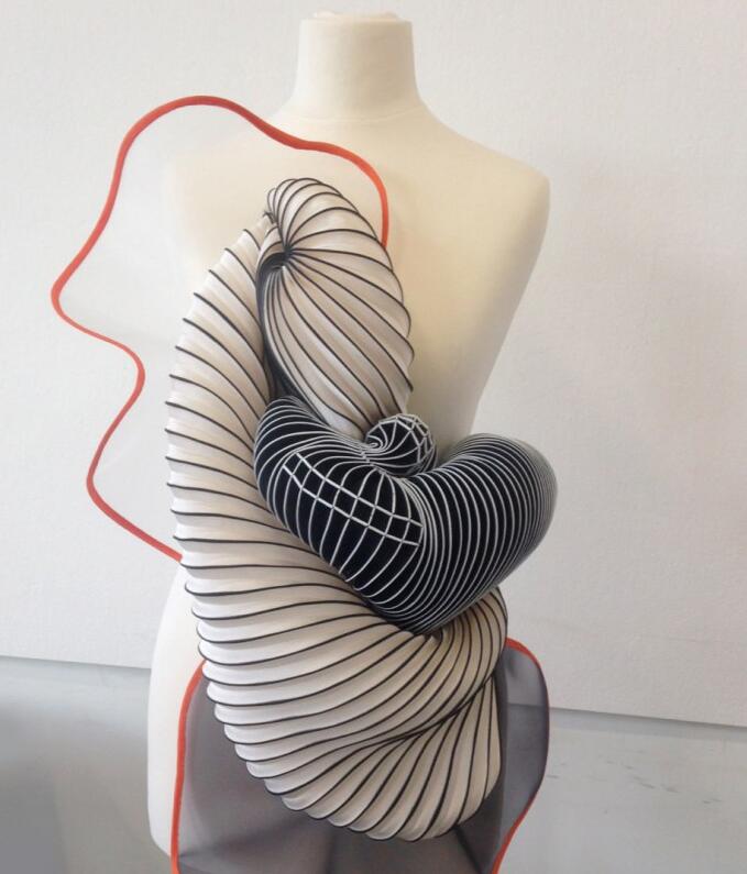 

Three-dimensional stripe Creative texture vertical stripe clothing home textiles diy abric dresses wedding gauze party tweed fabric A447