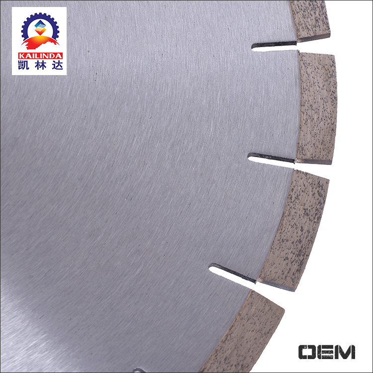 

Low Noise 400mm Diamond Cutting Blade for Cutting Quartz