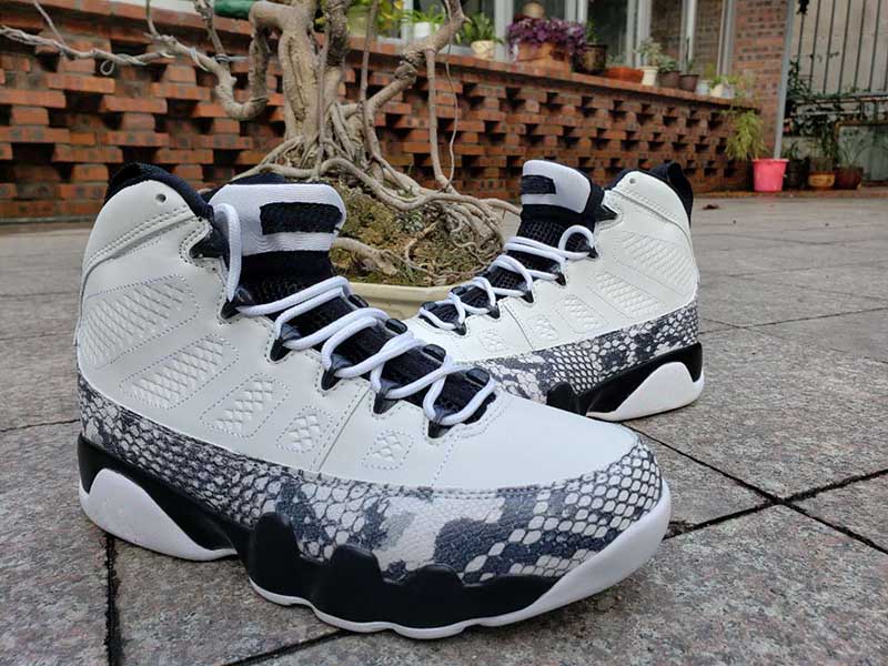 

New 9 IV white black snakeskin men basketball shoes sports 9S sneakers fashion trainers HIGH QUALITY size 7-13
