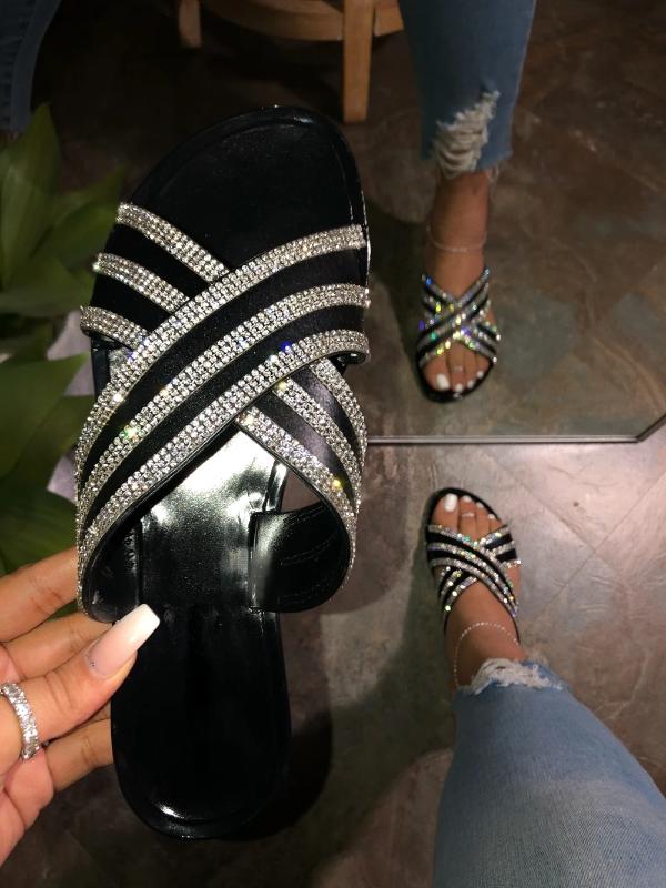 

Transparent Slippers Fashion Biling Crystal Slippers Women Platform Summer Sandals Outdoor Flat Ladies Shoes, Black