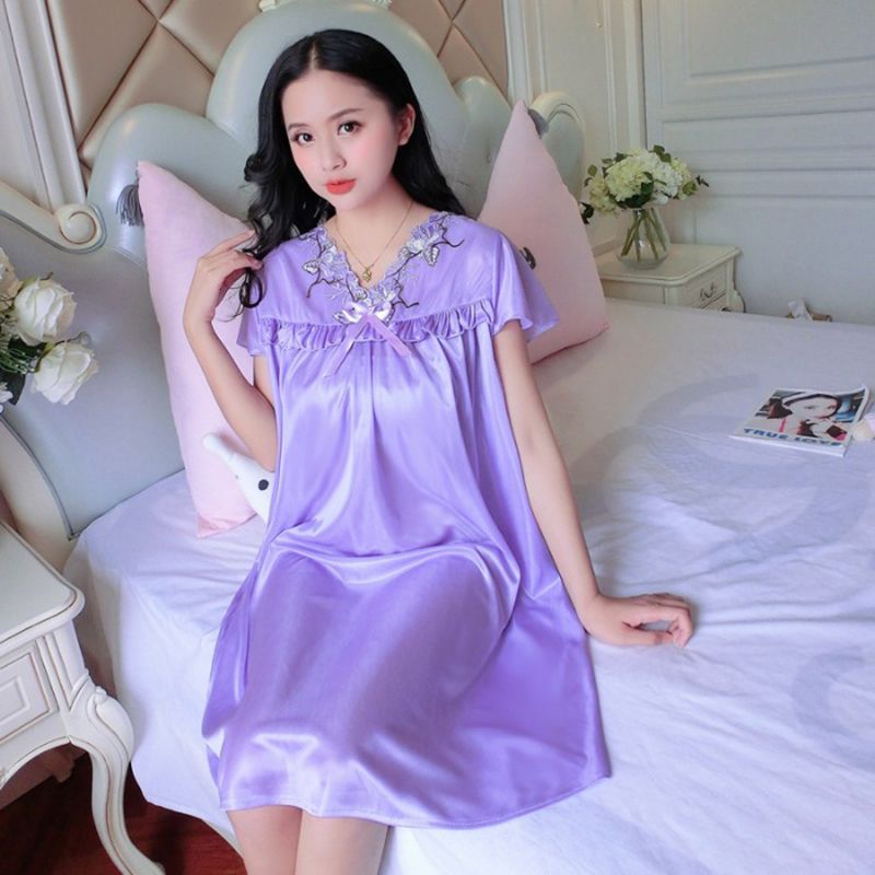 

Plus Size Night Dress Women Nightgown Night Gown Female Silk Nightwear Loose Lace Nightie Bathrobe Embroidery Sleepwear 2020, Pink